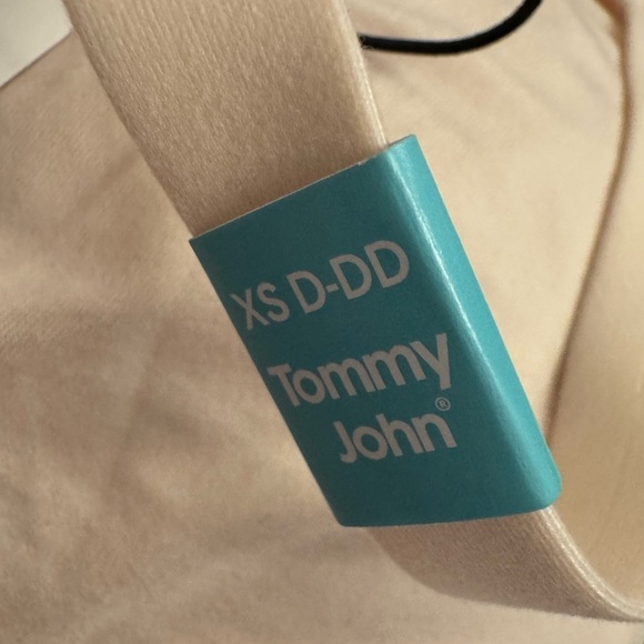 Tommy John Second Skin Triangle Bralette in Soft Pink Size XS fits cups D-DD NWT - Picture 7 of 11